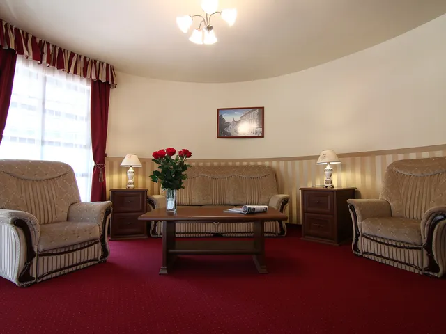 Eladó kereskedelmi és ipari ingatlan Miskolc, Miskolctapolca, Pazár István sétány 1 2400 nm