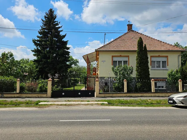 Eladó ház Boldva, Mátyás Király út 101 nm