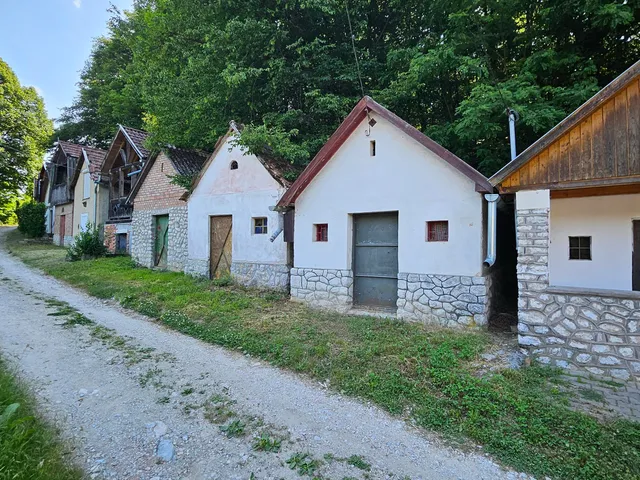 Eladó mezőgazdasági ingatlan Miskolc, Görömböly 20 nm