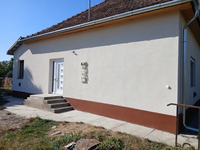 Eladó ház Gyomaendrőd, Endrőd 81 nm