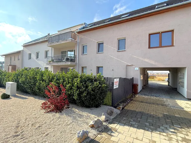 Eladó lakás Kozármisleny 87 nm