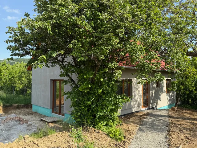 Eladó ház Pécs, Gyükés 108 nm