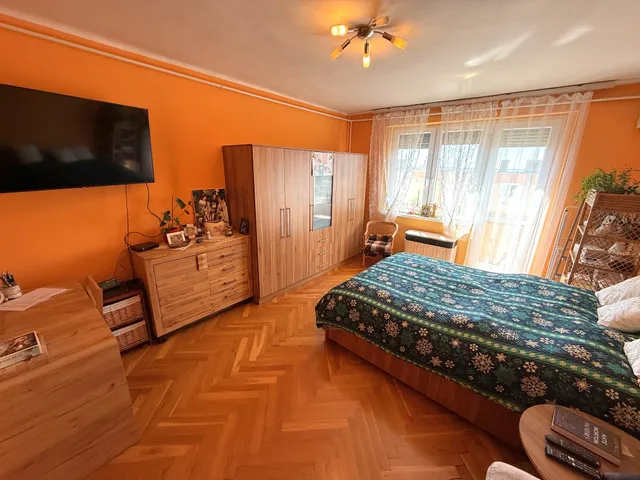 Eladó lakás Pécs, Ledina 51 nm