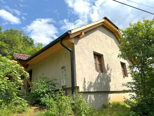 Eladó ház Pécs, Mecsekoldal 63 nm