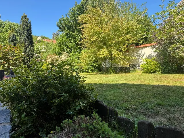Eladó lakás Pécs, Ürög 87 nm