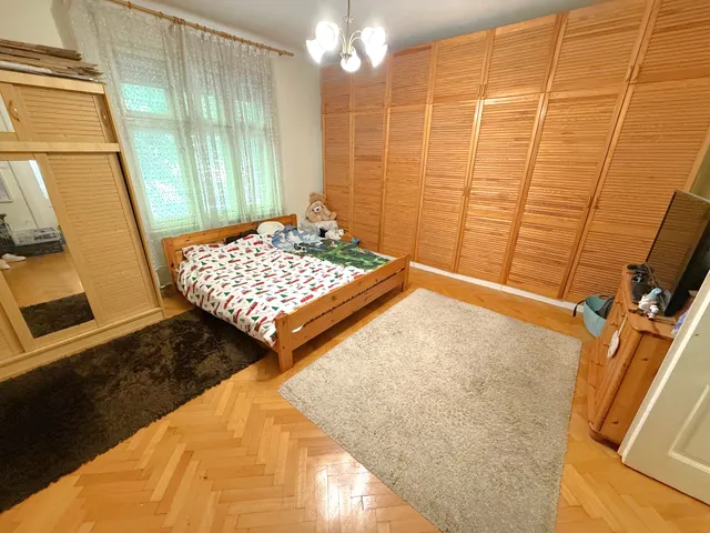 Eladó lakás Pécs, Belváros 79 nm