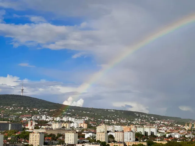 Eladó lakás Pécs, Uránváros, Ybl 63 nm