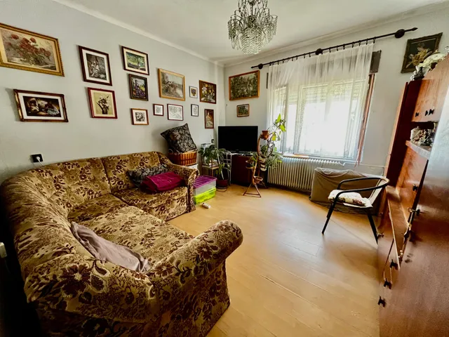 Eladó ház Pécs, Kovácstelep 100 nm