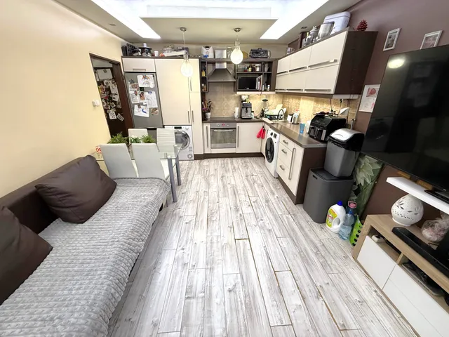 Eladó lakás Pécs, Kertváros, Gyöngyös 47 nm