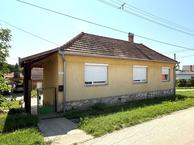 Eladó ház Oroszló 60 nm