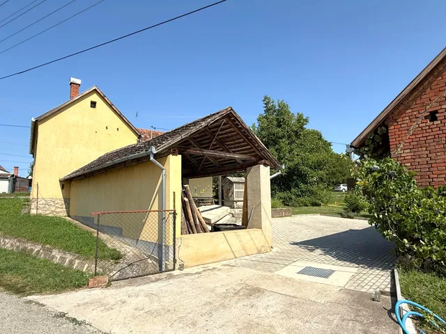 Eladó ház Oroszló 60 nm