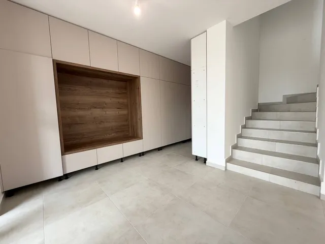 Eladó lakás Pécs, Mecsekoldal, Jonatán köz 150 nm