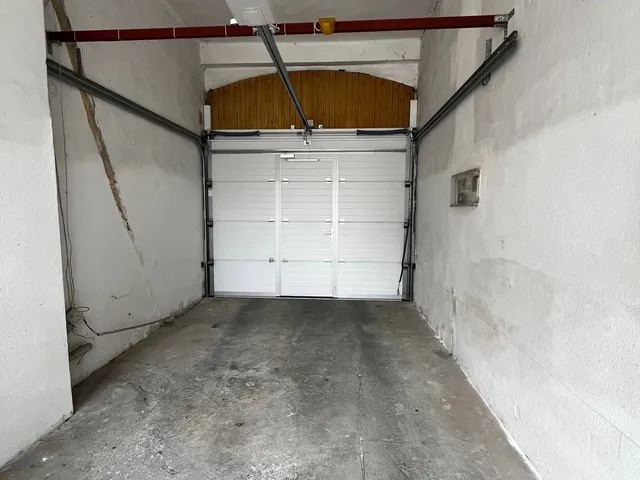 Eladó kereskedelmi és ipari ingatlan Pécs, Belváros 85 nm