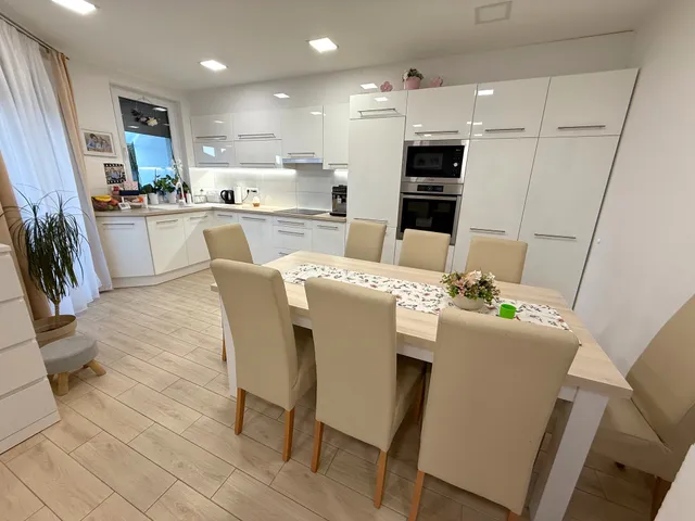 Eladó ház Kozármisleny 117 nm