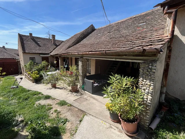 Eladó ház Pécs 100 nm