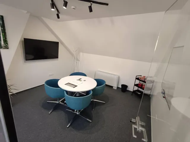 Kiadó kereskedelmi és ipari ingatlan Pécs 40 nm