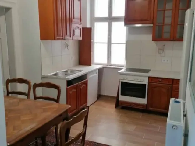 Kiadó lakás Pécs 63 nm