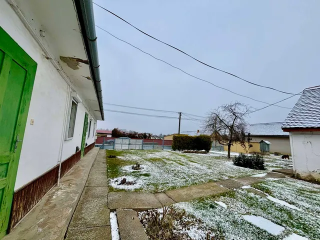 Eladó ház Töttös 105 nm