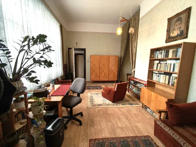 Eladó lakás Pécs 85 nm