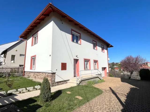 Eladó ház Pécs 132 nm