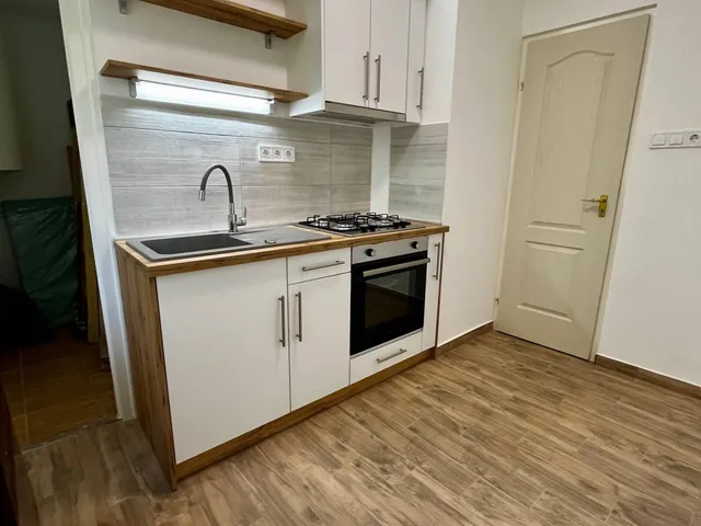 Eladó lakás Pécs 48 nm