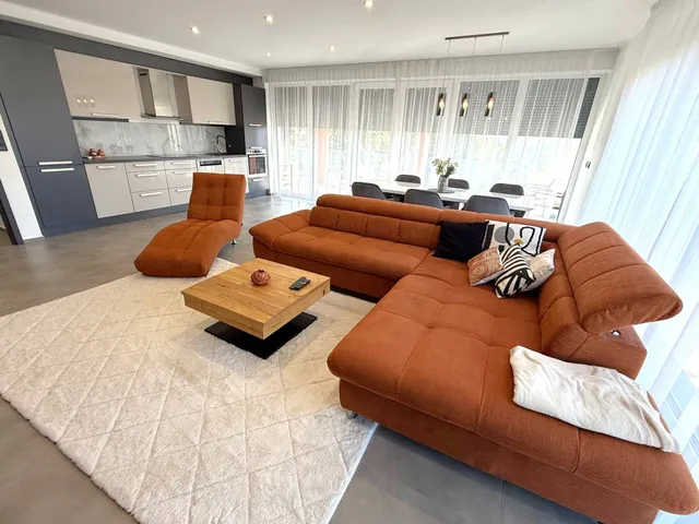 Eladó ház Pécs 201 nm