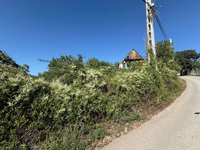 Eladó telek Pécs 3419 nm