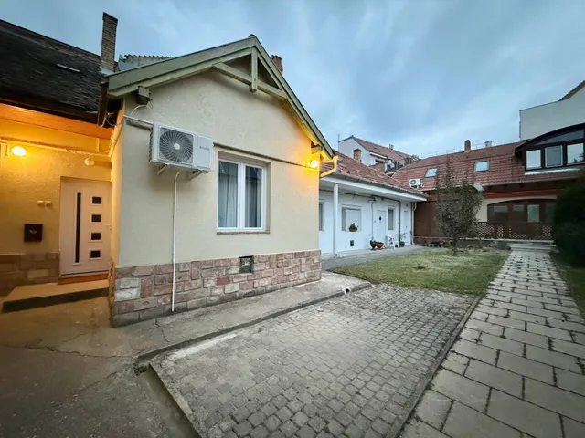 Kiadó lakás Pécs 52 nm