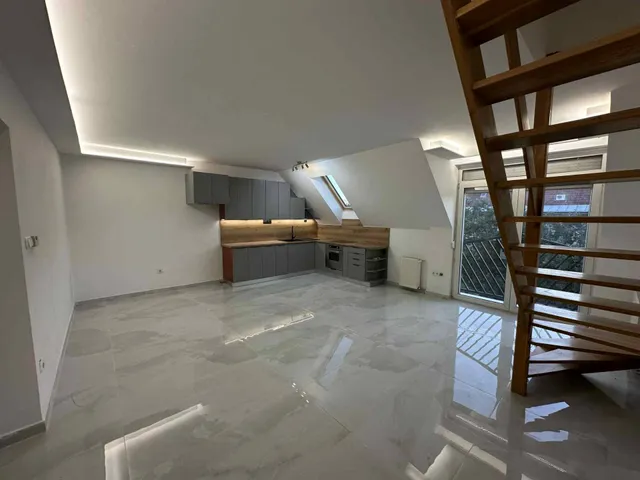 Kiadó lakás Pécs 74 nm