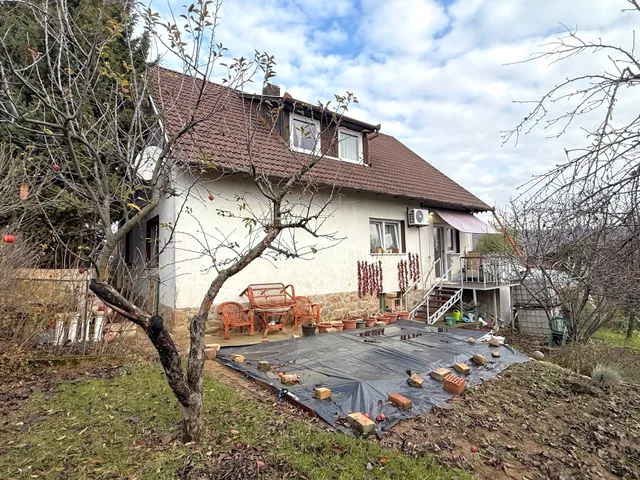 Eladó ház Pécs 193 nm