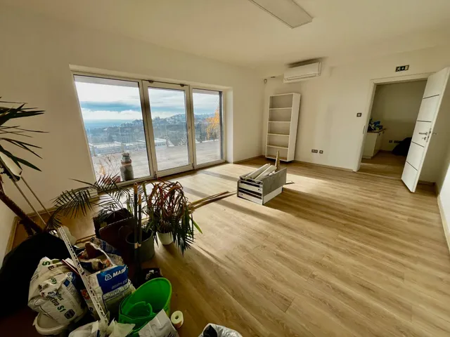 Kiadó lakás Pécs 85 nm