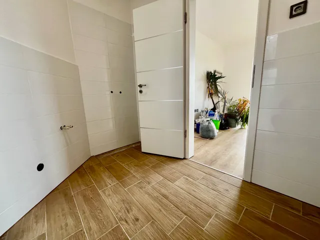 Kiadó lakás Pécs 85 nm