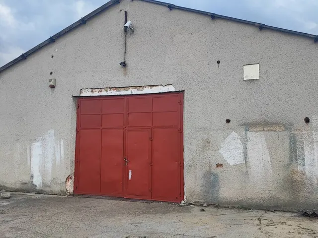 Eladó kereskedelmi és ipari ingatlan Pécs 600 nm