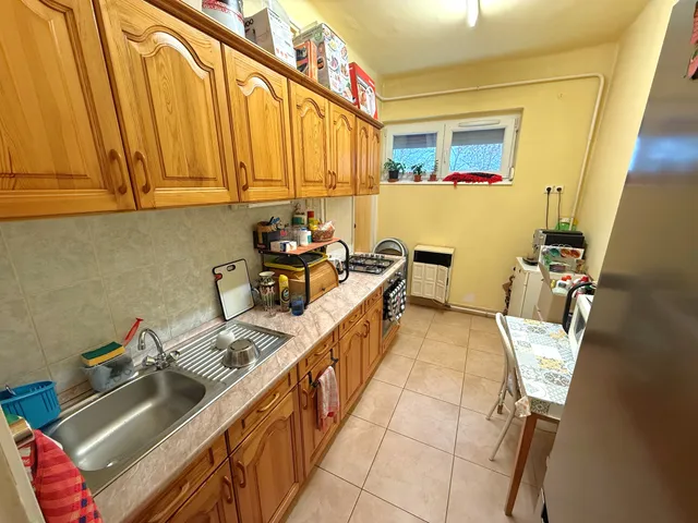 Eladó lakás Pécs, Uránváros 52 nm