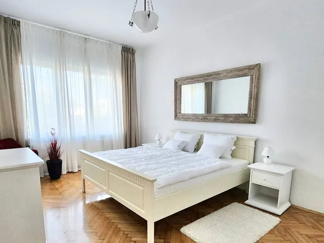 Eladó lakás Pécs 103 nm