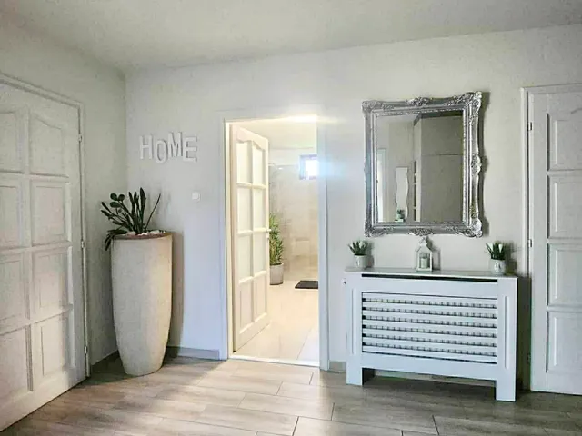 Eladó ház Pécs 300 nm