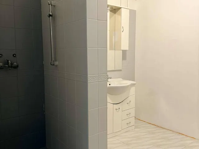 Eladó ház Pécs 270 nm