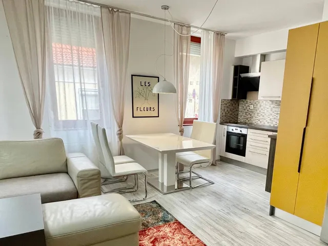 Kiadó lakás Pécs 66 nm