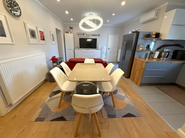 Eladó lakás Pécs, Belváros, Semmelweis 79 nm