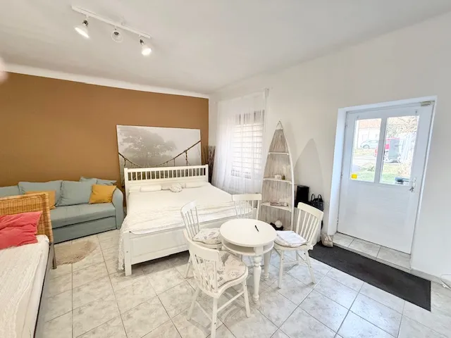 Eladó kereskedelmi és ipari ingatlan Pécs, Rácváros 50 nm