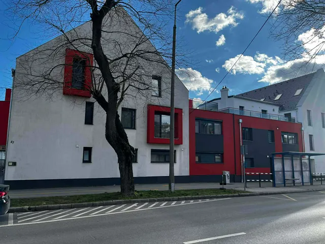 Eladó lakás Pécs, Egyetemváros 67 nm