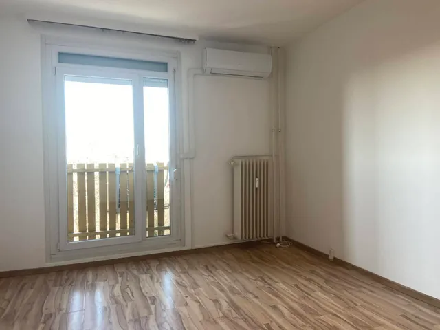 Kiadó lakás Pécs 37 nm