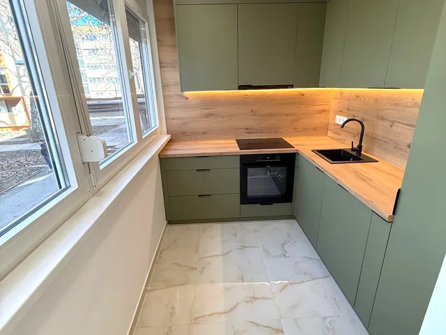 Eladó lakás Pécs, Kertváros, Gyöngyös utca 61 nm