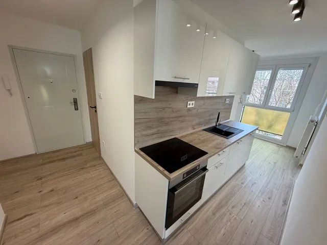 Eladó lakás Pécs 61 nm