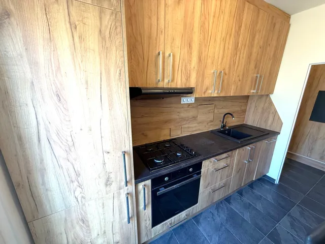 Eladó lakás Pécs, Építők útja 54 nm