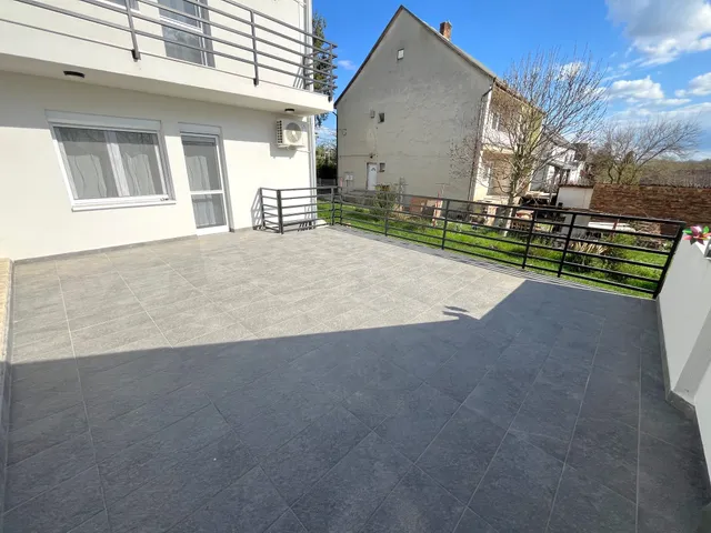 Eladó ház Kozármisleny 155 nm