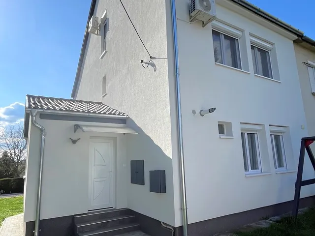 Eladó ház Kozármisleny 155 nm