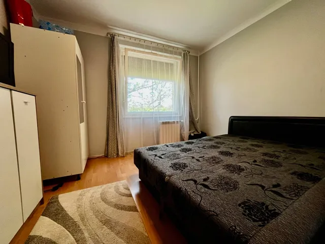 Eladó lakás Pécs 67 nm