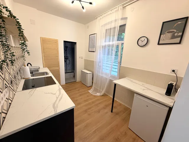 Eladó lakás Pécs, Belváros 29 nm