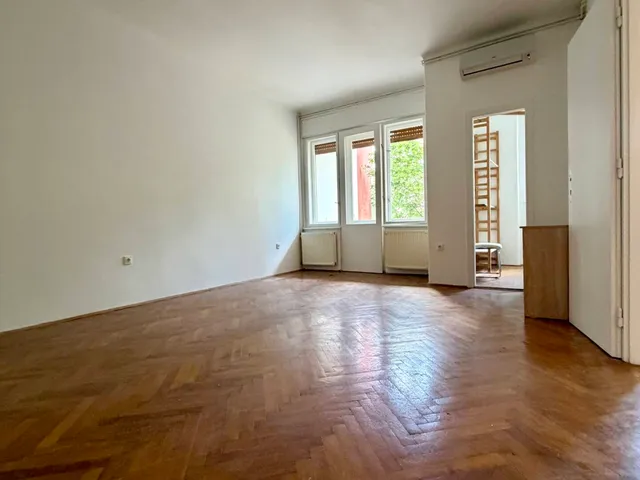 Eladó lakás Pécs 90 nm